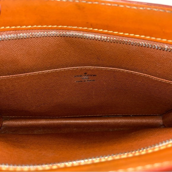 ❌SOLD❌ Louis Vuitton Cognac Brown Epi Leather Pochette Envelope Clutch EUC - Picture 11 of 17